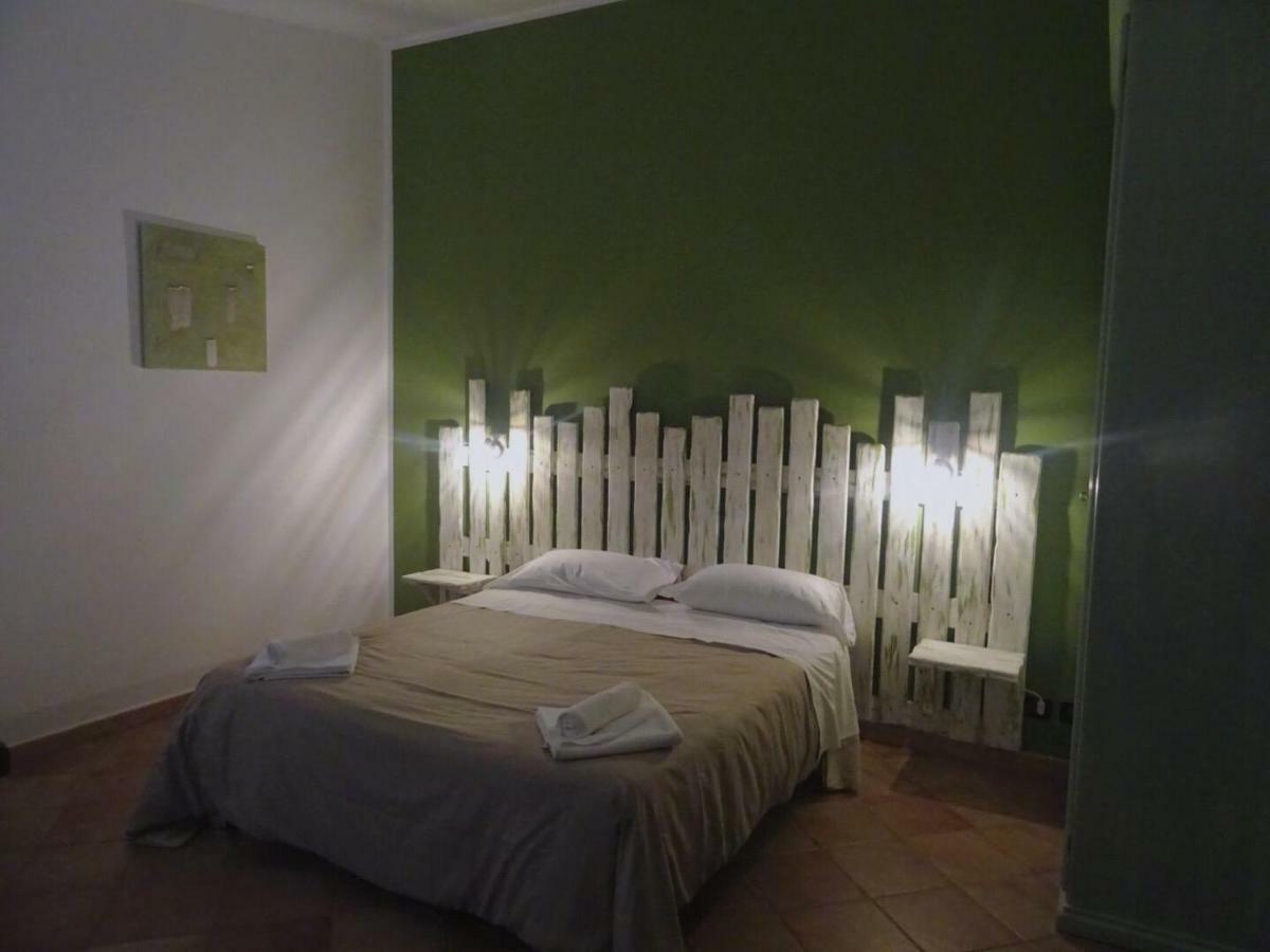 Clock's House * Fiumicino
